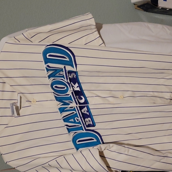 Various official pro team jerseys... - Picture 5 of 6